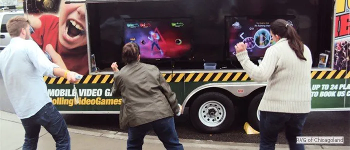 Guests playing on the game truck's outside screens